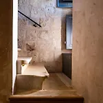 Kucca Boutique Townhouse * Żebbuġ