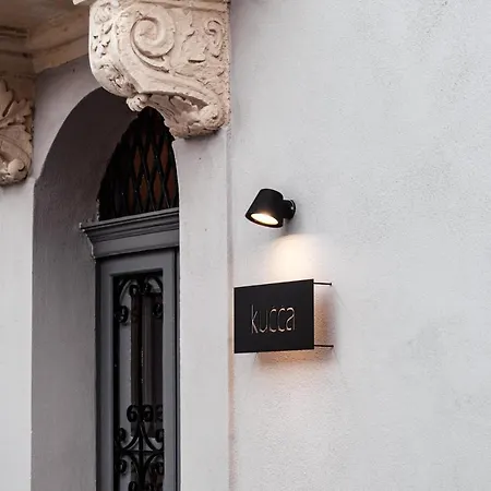 Hébergement de vacances Kucca Boutique Townhouse *